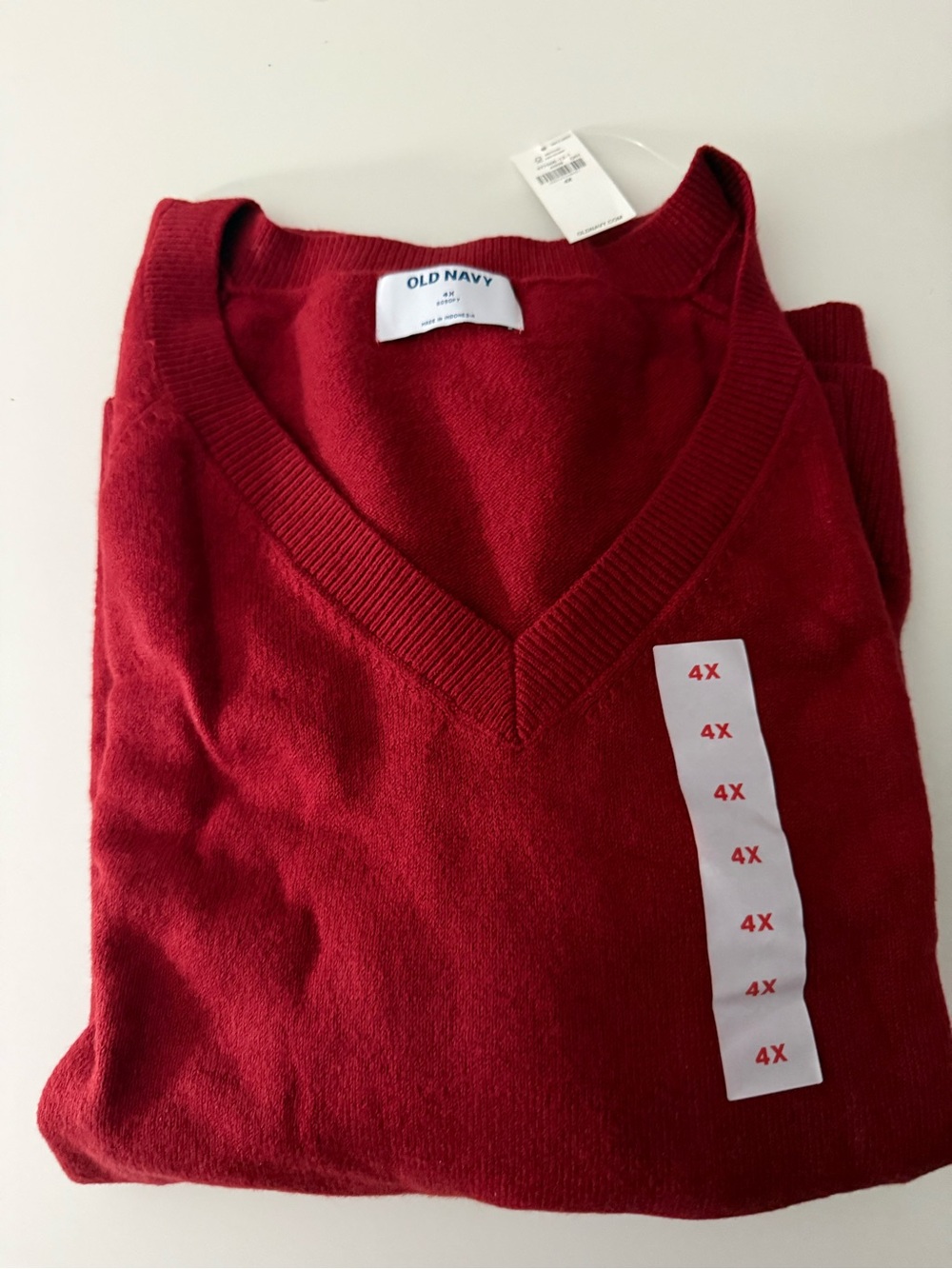 Old Navy V-Neck Sweater in Deep Red NWT. Size 4x